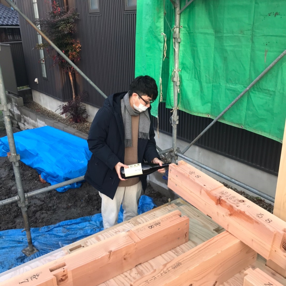 上棟式 とは?お施主様の挨拶やご祝儀などポイントをご紹介! | シークホーム〈シーク建設株式会社〉